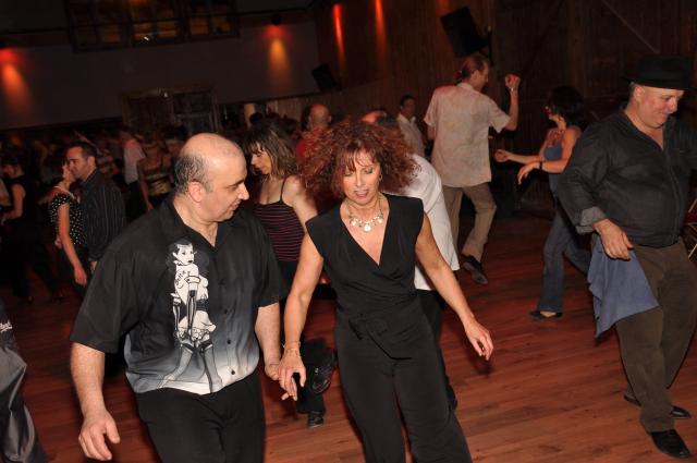 min 2010 04 04 station danse 341
